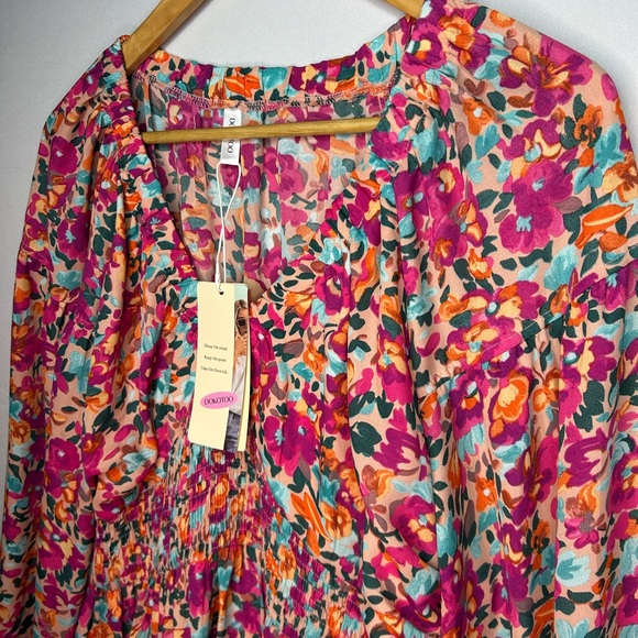 Vibrant Floral Long Sleeve Dress NWT - Picture 2 of 5